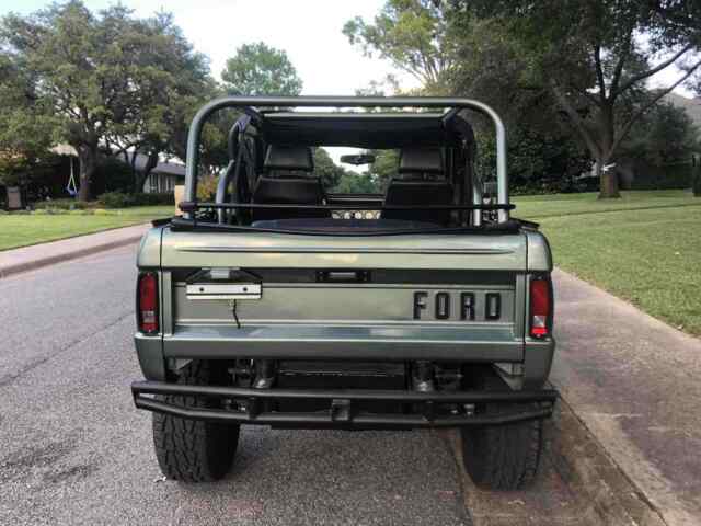 Ford Bronco 1971 image number 33