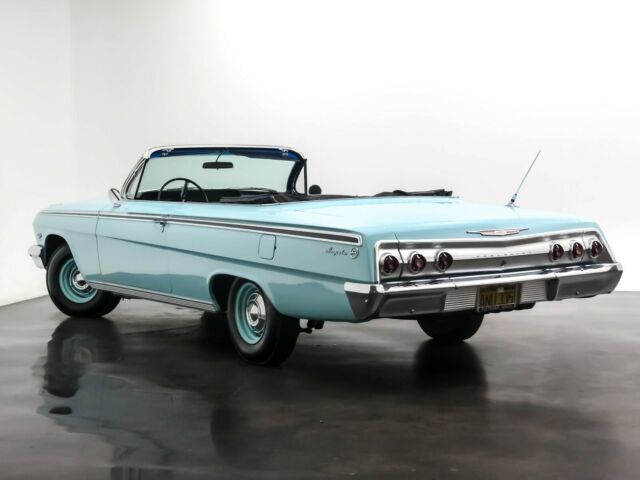 Chevrolet Impala 1962 image number 29