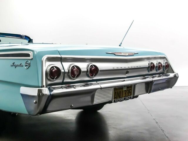 Chevrolet Impala 1962 image number 4