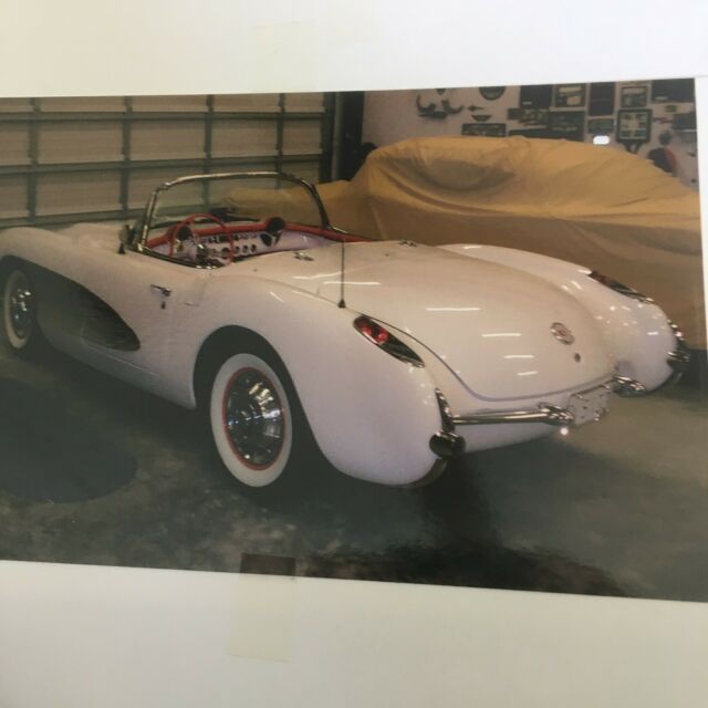 Chevrolet Corvette 1957 image number 28