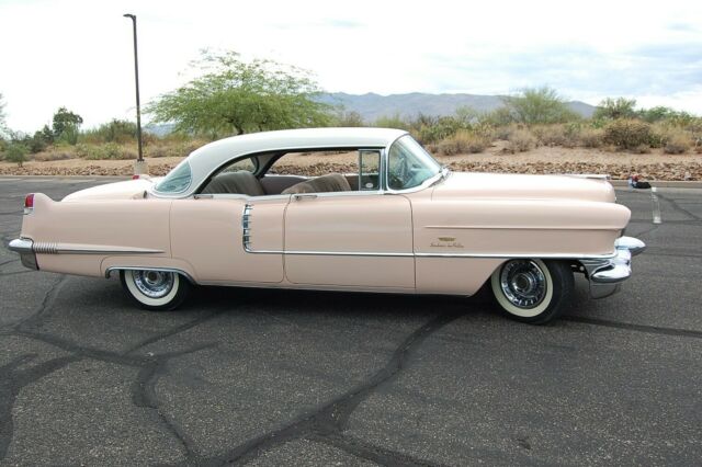 Cadillac DeVille Coupe 1956 image number 21