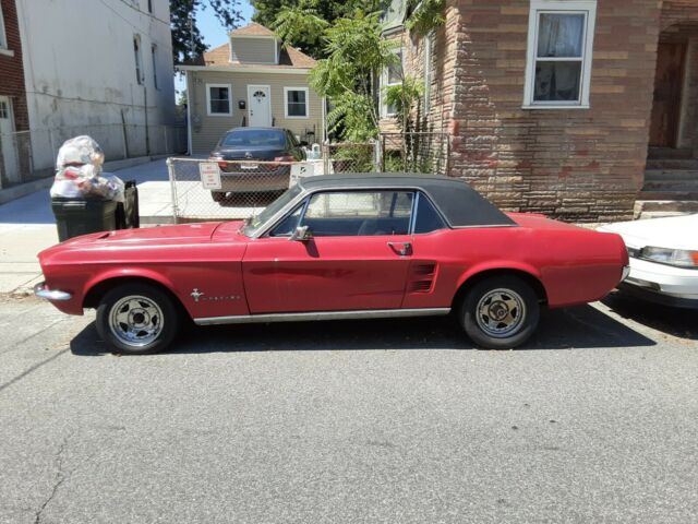 Ford Mustang 1967 image number 0