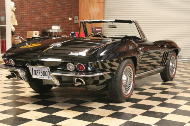 Chevrolet Corvette 1966 image number 23