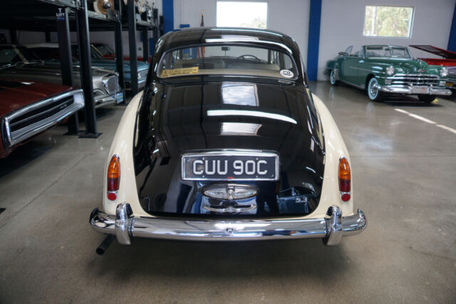 Bentley S3 1965 image number 34