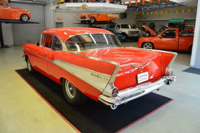 Chevrolet Bel Air/150/210 1957 image number 29