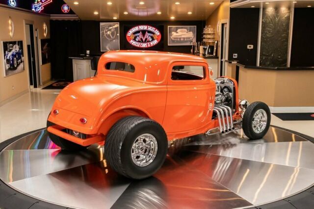 Ford 3 Window Coupe 1932 image number 11