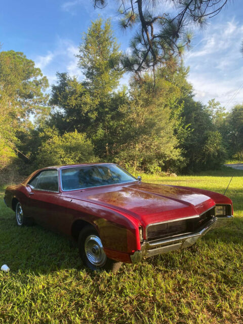 Buick Riviera 1966 image number 2