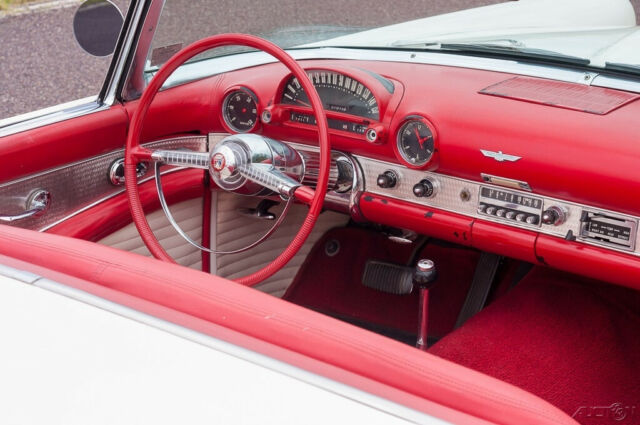 Ford Thunderbird 1955 image number 18