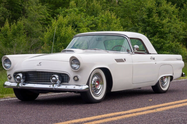 Ford Thunderbird 1955 image number 28