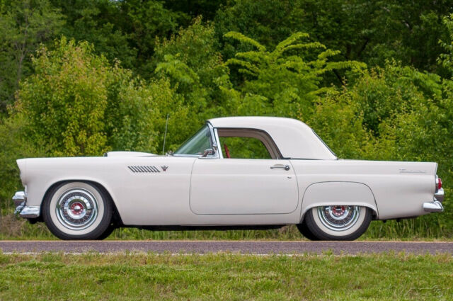 Ford Thunderbird 1955 image number 30