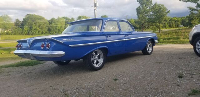 Chevrolet Bel Air 1961 image number 1