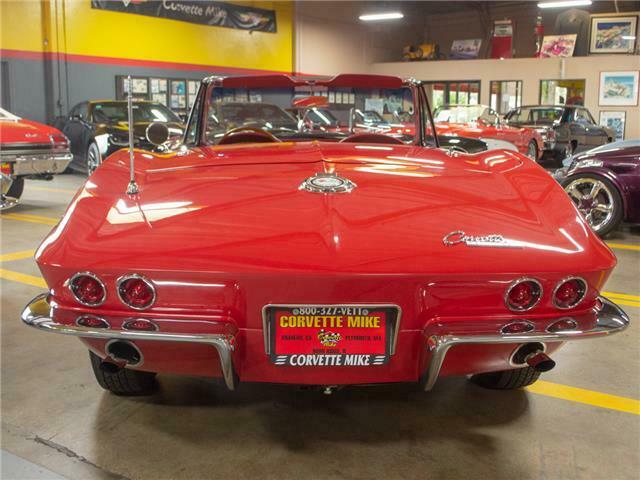 Chevrolet Corvette 1965 image number 30