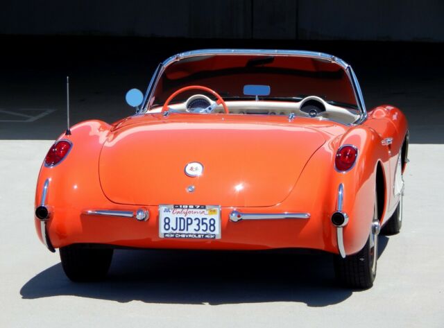 Chevrolet Corvette 1957 image number 1