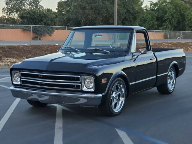 Chevrolet C-10 1967 image number 1