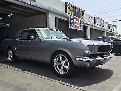 Ford Mustang 1966 image number 25