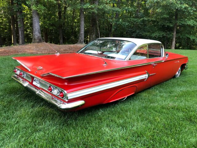 Chevrolet Impala 1960 image number 23