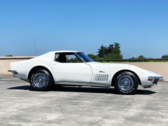 Chevrolet Corvette 1970 image number 32