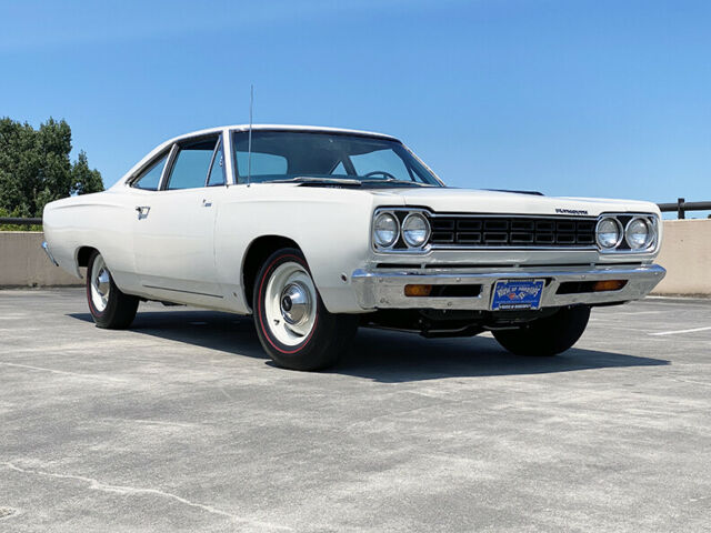 Plymouth Road Runner 1968 image number 28