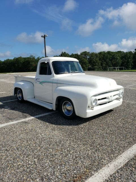 Ford F-100 1954 image number 0