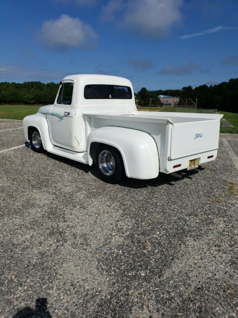 Ford F-100 1954 image number 2