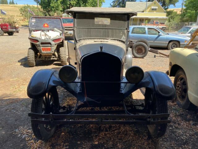 Ford Model T 1927 image number 0