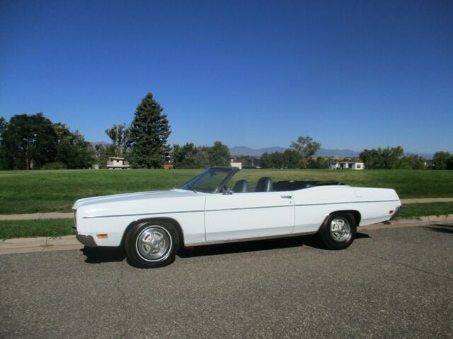 Ford Galaxie 1970 image number 10