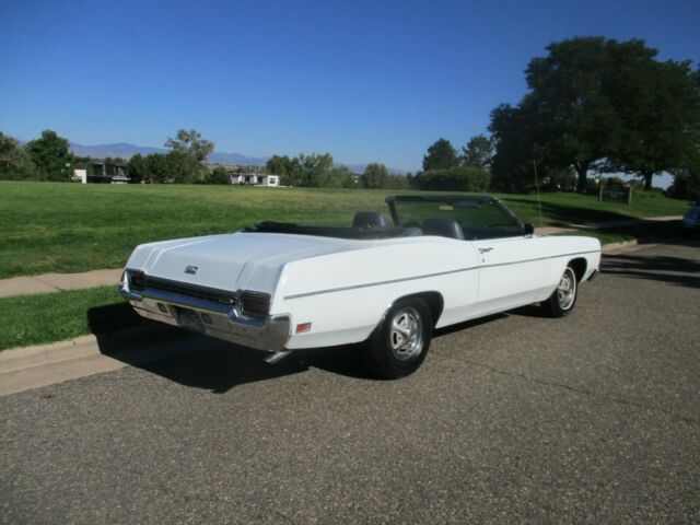 Ford Galaxie 1970 image number 31