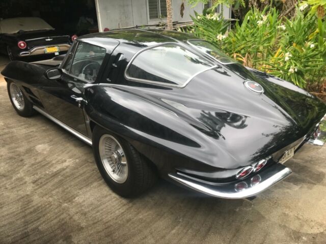 Chevrolet Corvette 1963 image number 11