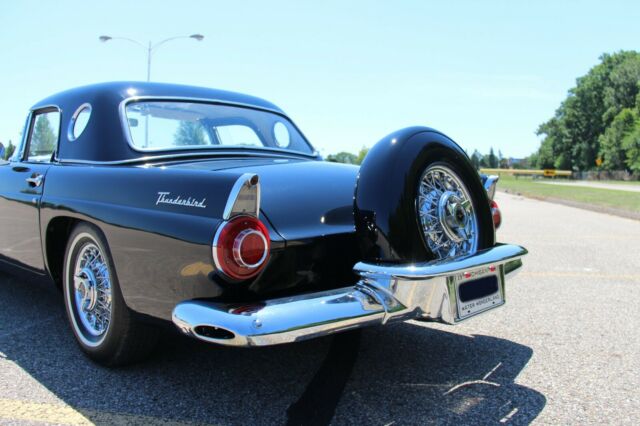 Ford Thunderbird 1956 image number 17