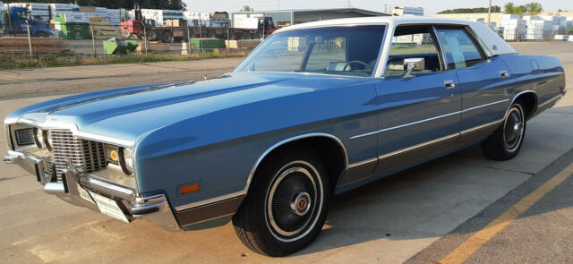 Ford LTD 1971 image number 1