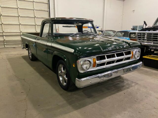 Dodge D100 1968 image number 28