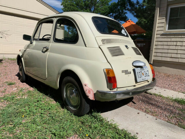 Fiat 500L 1970 image number 30