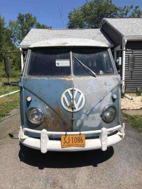 Volkswagen Bus 1959 image number 14