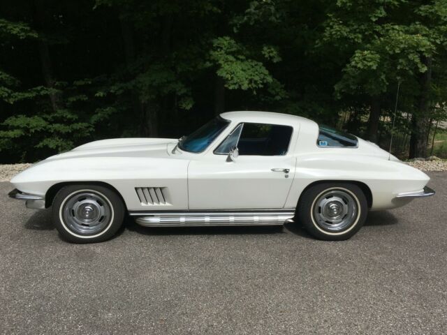 Chevrolet Corvette 1967 image number 0