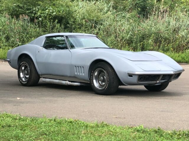 Chevrolet Corvette 1969 image number 30