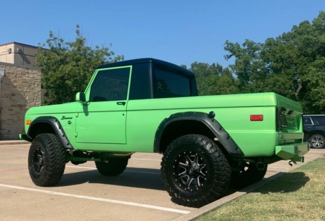 Ford Bronco 1971 image number 1