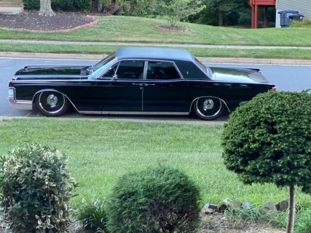 Lincoln Continental Mk III 1968 image number 27