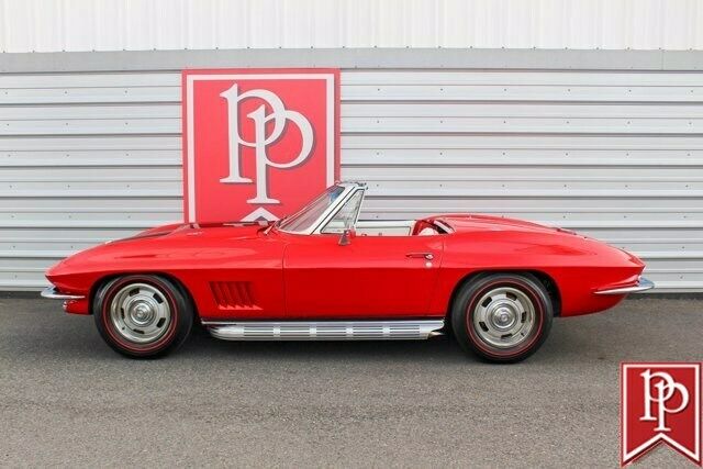 Chevrolet Corvette 1967 image number 13