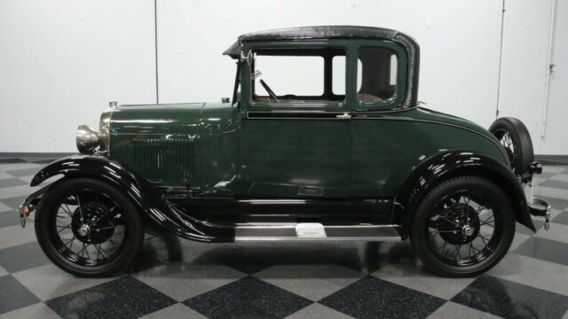 Ford Model A 1928 image number 2