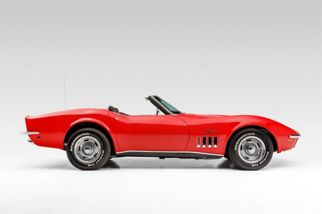 Chevrolet Corvette 1969 image number 14