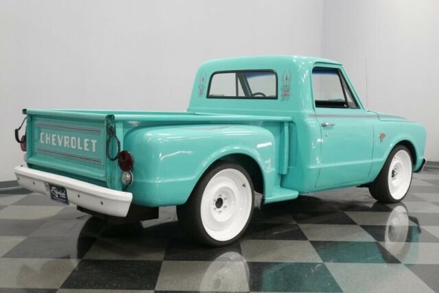 Chevrolet C-10 1967 image number 13