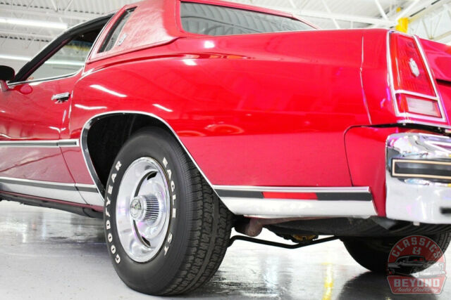 Chevrolet Monte Carlo 1976 image number 16