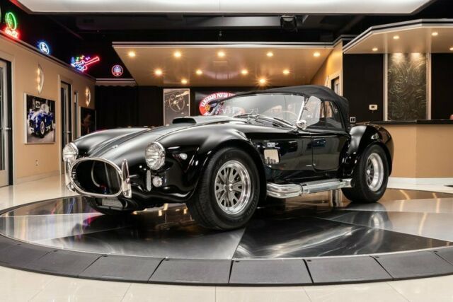 Shelby Cobra 1965 image number 19