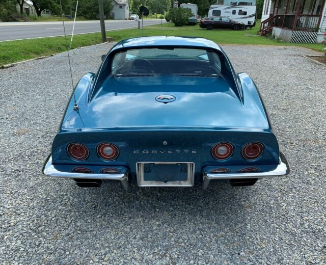 Chevrolet Corvette 1972 image number 30