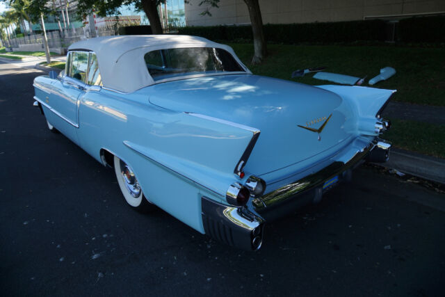 Cadillac Eldorado Biarritz Convertible 1956 image number 12