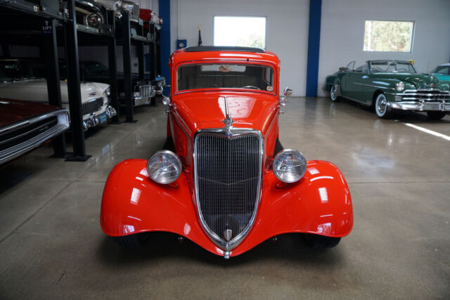 Ford Tudor 2 Dr Sedan Street Rod Custom 1934 image number 34