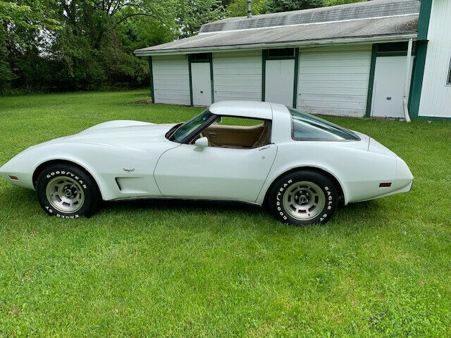 Chevrolet Corvette C3 1979 image number 4