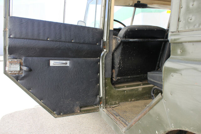 Land Rover SERIES III 109 1976 image number 36