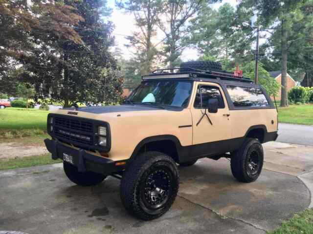 Dodge Ramcharger 1978 image number 25