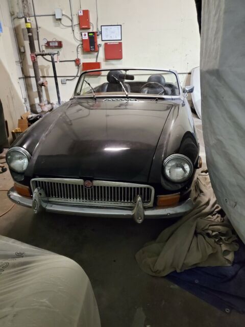 MG MGB 1978 image number 1